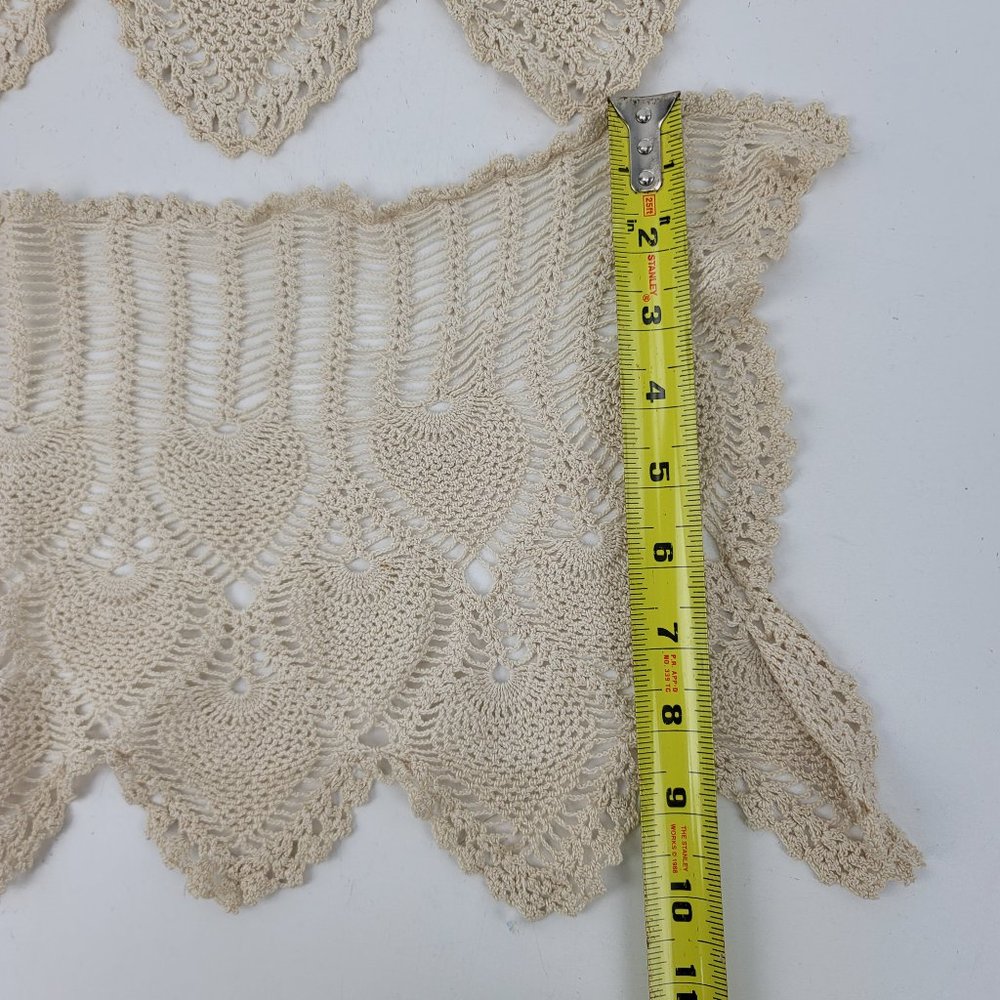 Vintage Ecru Off White 23" Butterfly & Curtain Style Doilies Table Runner Decor - Picture 3 of 10